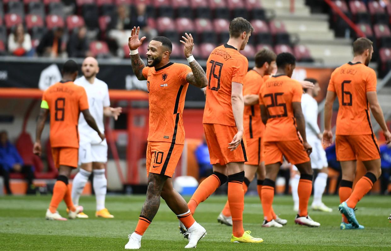 法国主场大胜芬兰，提前晋级欧预赛淘汰赛