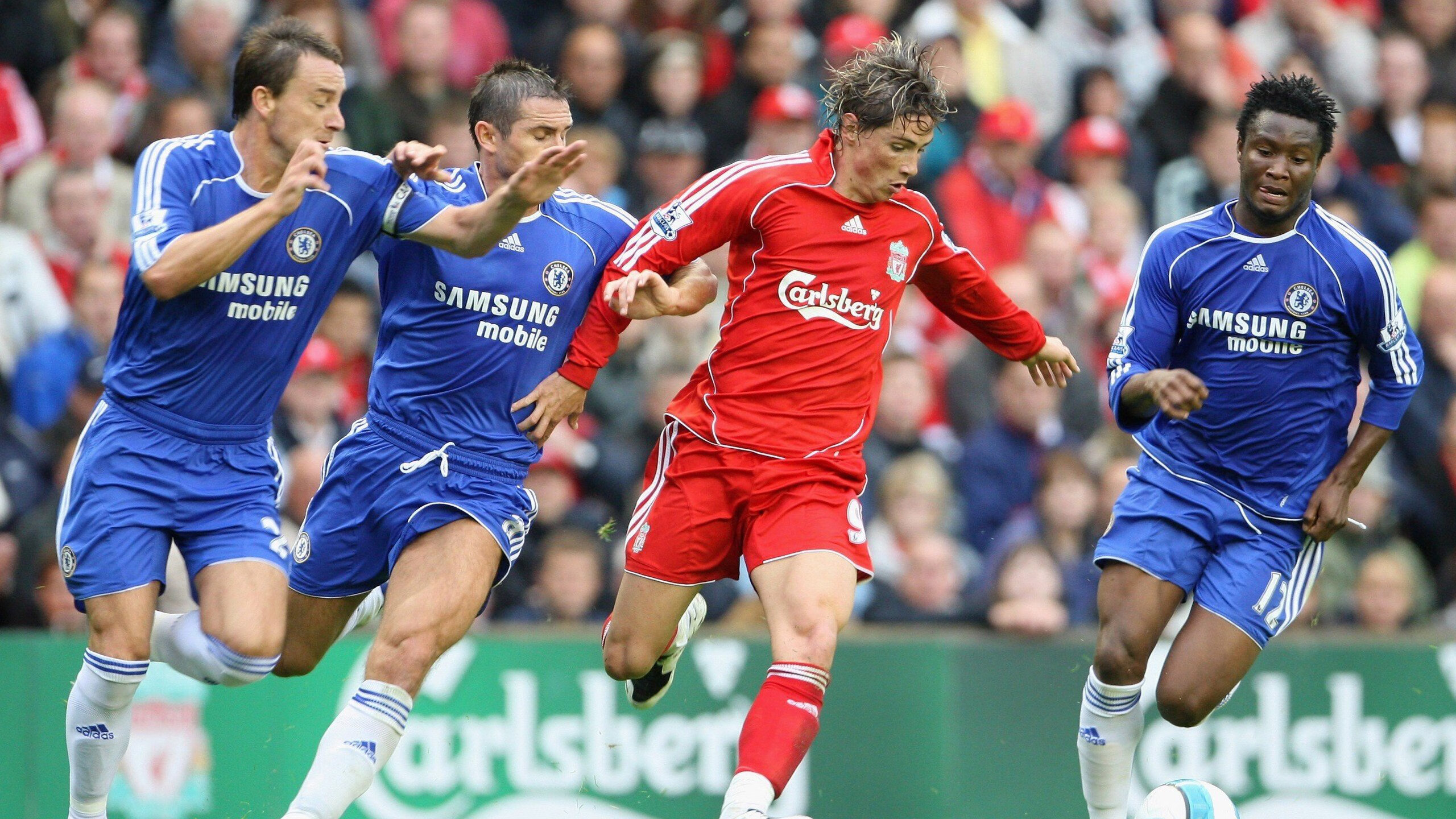 绝境中的艺术，马丁内利领衔，波兰冷锋刺穿哥伦比亚神话